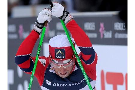 Nordische Ski-WM: Langläufer Ustjugow gewinnt nach Sundby-Missgeschick Skiathlon