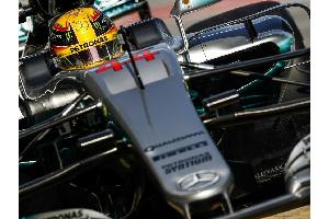 Formel 1: Bestzeit für Hamilton - Vettel überzeugt als "Marathon-Mann"