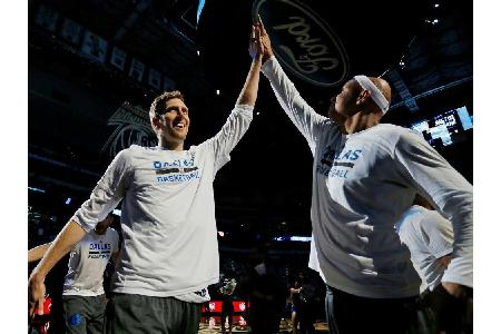Nowitzki meldet sich nach Debakel mit Dallas zurück Nowitzki meldet sich nach Debakel mit Dallas zurück