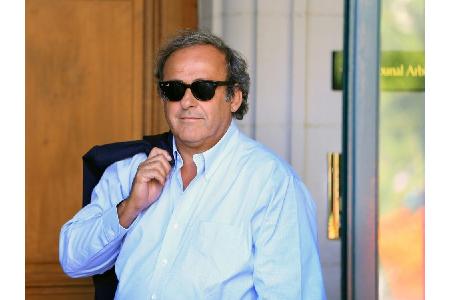 Ex-UEFA-Chef Platini geht auf FIFA und Blatter los