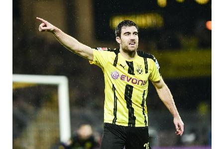 Tuchel lässt beim BVB rotieren - Duo fraglich Tuchel lässt beim BVB rotieren - Duo fraglich