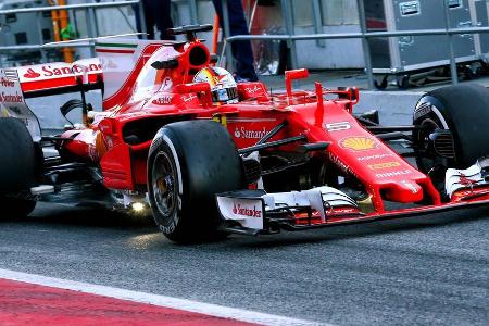 Ein paar echte Fleißpunkte sammelten auch Sebastian Vettel und sein Ferrari.