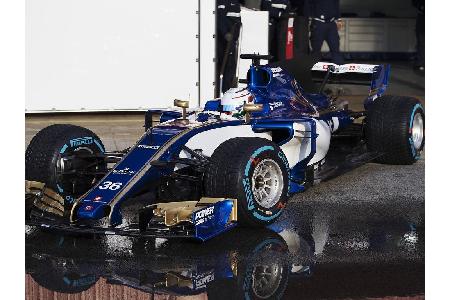 Auch Sauber unterzog seinem neuen Boliden einen Härtetest unter nassen Bedingungen.