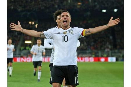 Podolski-Abschied mit DFB-Siegtor gegen England