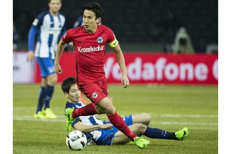 Frankfurt: Hasebe fällt bis Saisonende aus Frankfurt: Hasebe fällt bis Saisonende aus