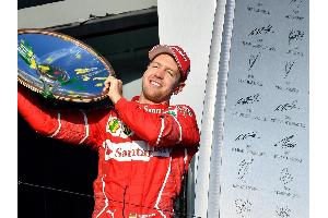 Vettel: "Das Auto schreit: mehr, mehr, mehr!"