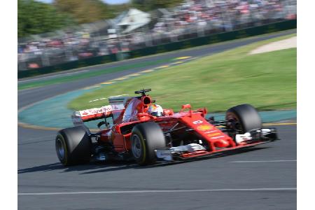 Formel 1: Vettel gewinnt in Australien vor Hamilton Formel 1: Vettel gewinnt in Australien vor Hamilton