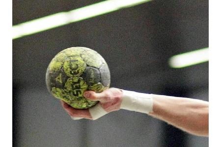 Handball: Stuttgart holt Schweizer Röthlisberger