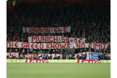 Nach Fanprotest: UEFA ermittelt gegen Bayern und Arsenal Nach Fanprotest: UEFA ermittelt gegen Bayern und Arsenal