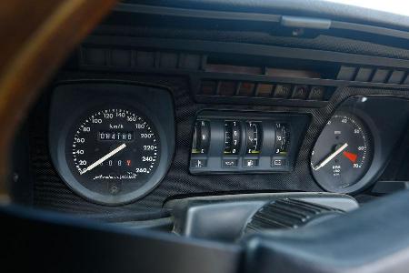Arden-Jaguar AJ2, Rundinstrumente