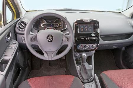 Renault Clio 1.2 16V 75, Cockpit, Lenkrad