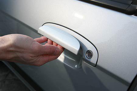 Im Notfall ungünstig: Klapp-Türgriffe sind Relikte von gestern.