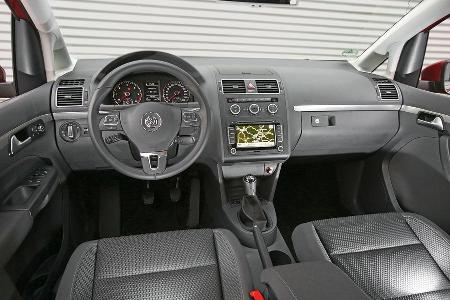 VW Touran 1.6 TDI BMT, Cockpit