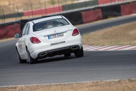 Mercedes C400 4Matic, Heckansicht