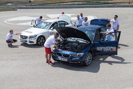 BMW 340i, Mercedes C400 4Matic, Testcrew