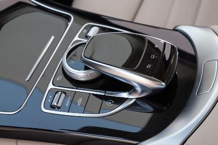 Mercedes C400 4Matic, Bedienelement
