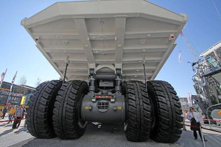 Liebherr T 264 Muldenkipper Bauma 2016