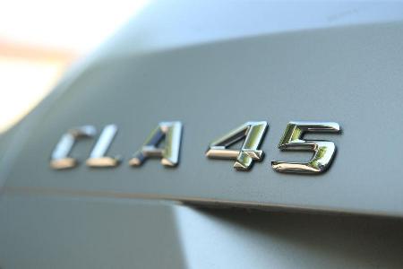 Mercedes CLA 45 AMG Shooting Brake, Typenbezeichnung