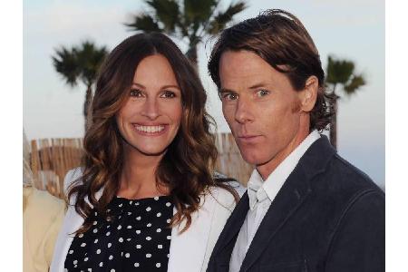 Seit 2002 ist Julia Roberts mit Kameramann Danny Moder verheiratet. Sie lernten sich im Jahr 2000 bei den Dreharbeiten zu 