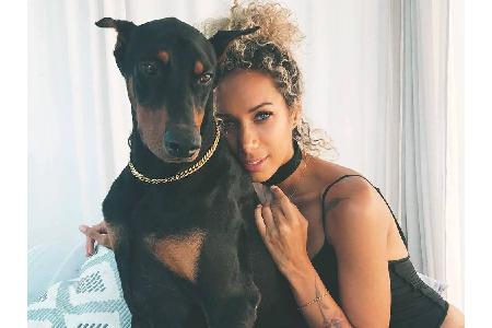 Leona Lewis (32) weiß, dass es nicht jeder Hund so gut haben kann wie ihr Freddie. Darum setzt sich der Star zusammen mit de...