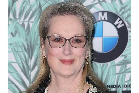 Oscar-Preisträgerin Meryl Streep (68) steht seit Langem zu ihrer Sehschwäche und experimentiert mit verschiedenen Modellen: ...