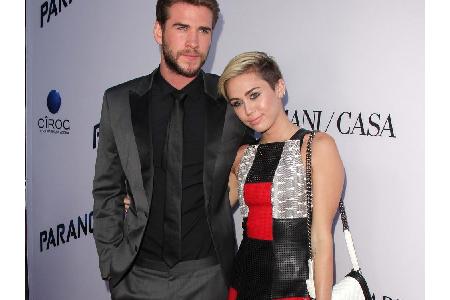 Miley Cyrus (24) und Liam Hemsworth (27) lernten sich 2009 kennen, verlobten sich 2012 und trennten sich 2013. Seit 2016 sin...