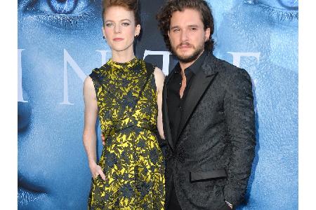 Rose Leslie (30) und Kit Harington (30) wollen demnächst heiraten, seit September sind sie offiziell verlobt. Die 