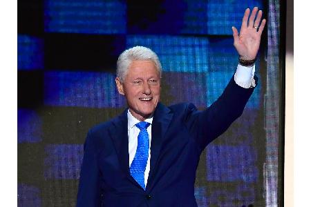 Nach einem vierfachen Bypass fing Politiker Bill Clinton (71) an sich vegan zu ernähren. Im Gespräch mit dem amerikanischen ...