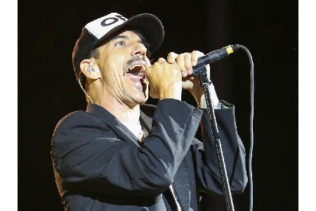 Happy Birthday Anthony Kiedis (55)! Am heutigen Weltvegantag feiert der Red Hot Chili Peppers-Sänger seinen Geburstag - best...
