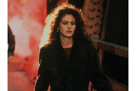 Unverkennbar: Die rote Mähne kann nur Hollywood-Star Julia Roberts (50) gehören. Sie spielte im Original Rachel Mannus. Am S...