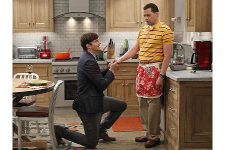 Während Serien-Bruder Charlie Sheen seinen Rauswurf provozierte und TV-Sohn Angus T. Jones alias Jake von Gott erleuchtet wu...