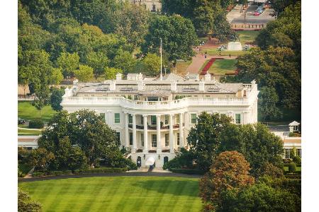 Es ist nicht so, dass der berühmte Wohnsitz von US-Präsident Donald Trump nicht virtuell zu sehen wäre. Aber Teile des Dachs...