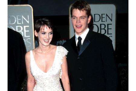 Ganze zwei Jahre von 1998 bis 2000 schafften es Matt Damon (46) und Winona Ryder (45). Die Schauspielerin war ebenfalls mit ...