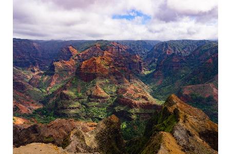 Dass wir uns auf einer der acht Hauptinseln von Hawaii befinden, ist nicht sofort zu erkennen. Da Kauai weniger touristisch ...
