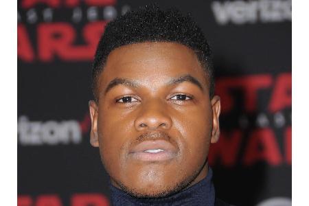 Schauspielkollege John Boyega (25) steht Rey hingegen als Finn zur Seite.