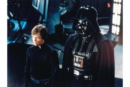 Keiner der Schauspieler wusste bis kurz vor dem Dreh der berühmten Szene, dass Darth Vader der Vater von Luke Skywalker ist....