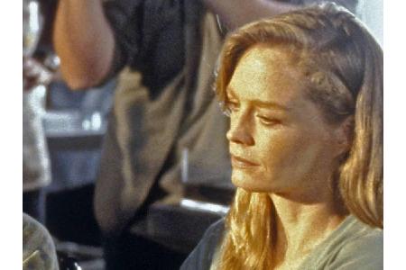 Als Lizzy Calvert, die Enkelin von Rose, war Suzy Amis (55) zu sehen.
