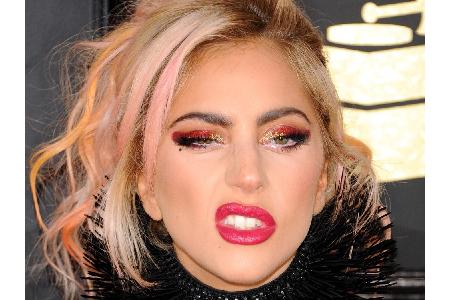 Lady Gaga - 