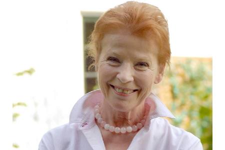 Nach kurzer, schwerer Krankheit ist Renate Schroeter mit 77 Jahren am 3. April an Krebs gestorben. Sie galt über Jahrzehnte ...