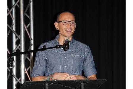 Sein Tod beschäftigte die Musikwelt besonders: Chester Bennington, Rock-Sänger der Band Linkin Park, nahm sich am 20. Juli i...