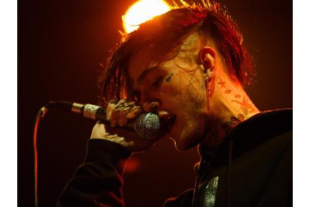 Er stand erst am Anfang seiner Karriere, dann wurden ihm die Drogen wohl zum Verhängnis: Der junge Rapper und Sänger Lil Pee...