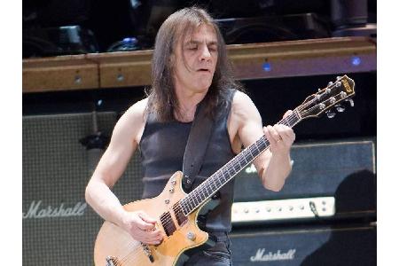 Die Musikwelt und die Rock-Legenden von AC/DC trauerten am 18. November um Mitbegründer Malcolm Young. Das Ausnahmetalent an...