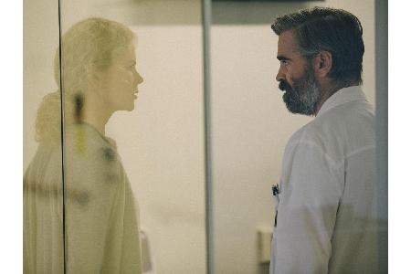 Steven (Colin Farrell) ist ein erfolgreicher Herzchirurg und verheiratet mit der Augenärztin Anna (Nicole Kidman). Mit ihren...
