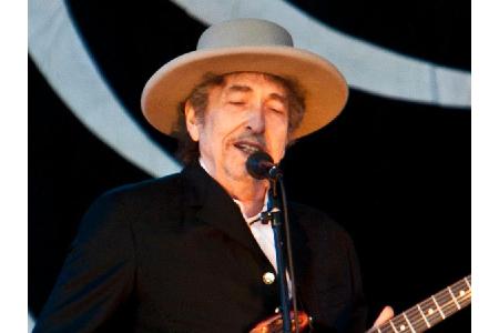 2016 erhielt Bob Dylan als erster Musiker den Nobelpreis für Literatur. Ein Bodenstern wurde dem Musiker allerdings noch nic...