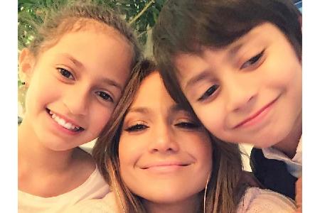 Ob Rasseln mit Diamant-Besatz oder einem leibeigenen 24-Stunden-Sicherheitsdienst: Die Zwillinge Emme und Max (10) können si...