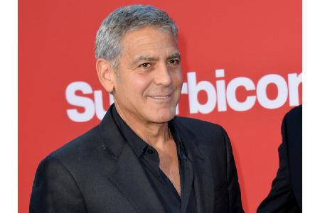 Auch George Clooney hält sich fern von sozialen Netzwerken. Der Schauspieler erklärte das so: 