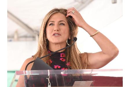 Jennifer Aniston hat mit sozialen Medien negative Erfahrungen gemacht. Die 48-Jährige hat eine Zeit lang den Instagram-Accou...