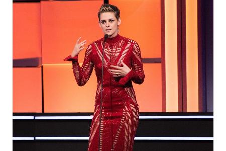 Kristen Stewart verachtet soziale Medien buchstäblich. Die Schauspielerin kann es nicht leiden, wenn irgendjemand Details üb...