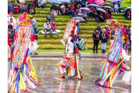 Das Inti Raymi war eine religiöse Zeremonie der Inka zu Ehren der Sonne. Mit Theaterdarstellungen wird jedes Jahr am 24. Jun...