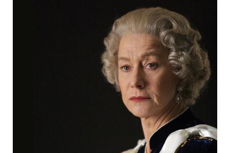 Wie passend, dass sie drei Jahre später in die Rolle der Queen schlüpfte. Eine Darbietung, die ihr den Oscar als beste Haupt...